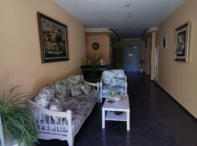 Alexandrov Апартаменты Несебр