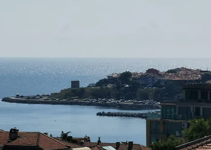 Alexandrov Апартаменты *